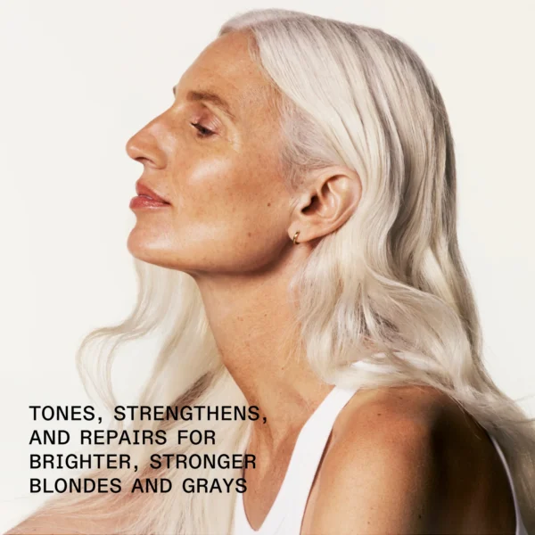 3-N4P_benefit1_1440_b93fe1da-6d6e-41a1-a6d7-ace10ee6f125 N°.4P | Blonde Enhancer Toning Shampoo | 250 & 1000 ML